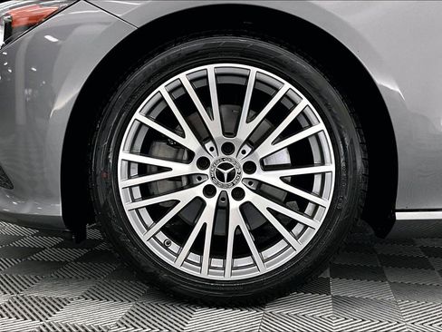 Used 2022 Mercedes-Benz CLA 250 image 8