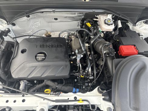 Used 2025 Chevrolet TrailBlazer LT FWD image 31