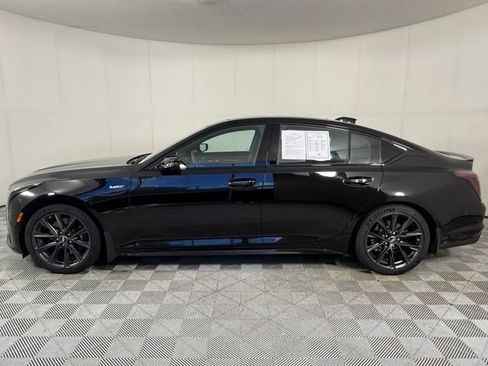 Used 2025 Cadillac CT5 V w/ Technology Package RWD image 3