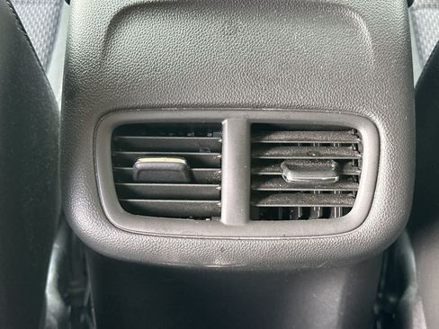 Used 2022 Buick Envision Preferred FWD image 15