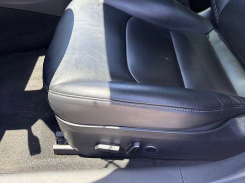 Used 2021 Tesla Model 3 Standard Range Plus RWD image 7