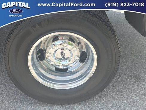 Used 2026 Ford F350 Lariat w/ Lariat Ultimate Package AWD/4WD image 34