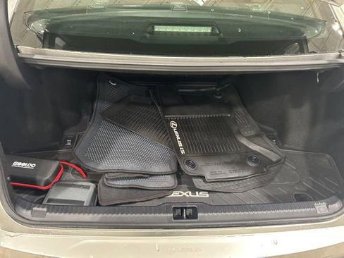 Used 2023 Lexus IS 300 AWD w/ Premium Package image 12