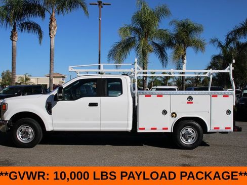 Used 2022 Ford F350 XL w/ Power Equipment Group RWD image 5