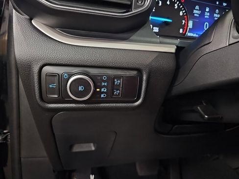 Used 2023 Ford Explorer XLT w/ Equipment Group 202A image 26