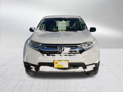 Used 2017 Honda CR-V LX image 2