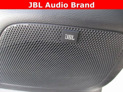 Used 2021 Toyota Tacoma TRD Off-Road w/ TRD Premium Off Road Package image 18