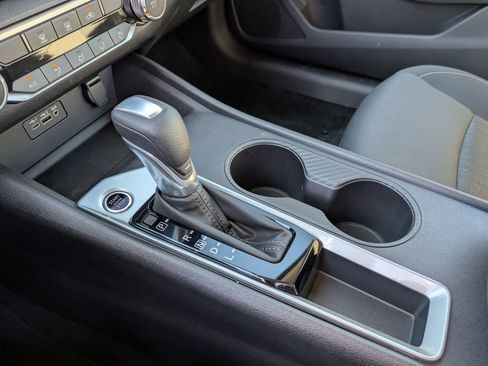 Certified 2025 Nissan Altima 2.5 S image 16