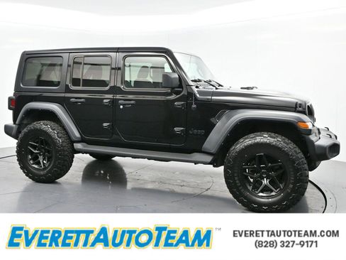 Used 2023 Jeep Wrangler Unlimited Sport AWD/4WD image 1
