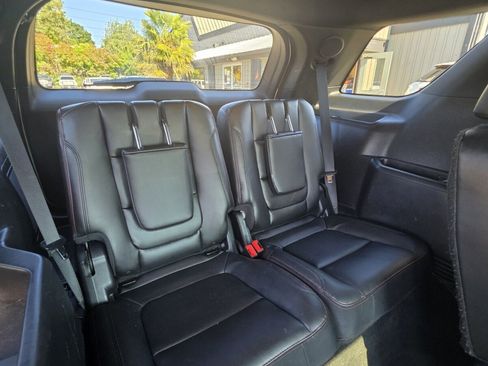 Used 2016 Ford Explorer Sport w/ Equipment Group 401A AWD/4WD image 8