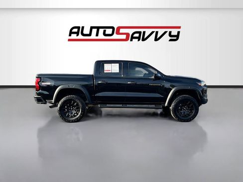 Used 2024 Chevrolet Colorado Trail Boss w/ Technology Package image 8