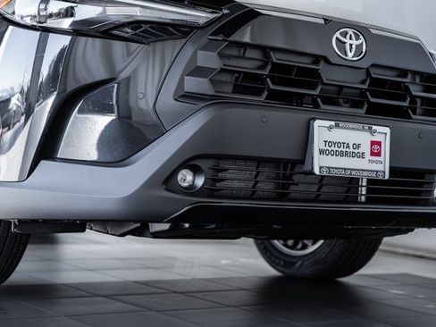 New 2026 Toyota Corolla Cross XLE image 12