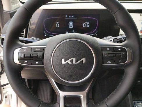 Used 2023 Kia Sportage EX FWD image 33