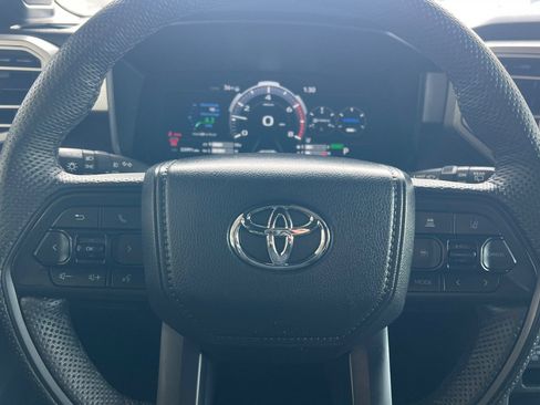 Used 2025 Toyota Sequoia Limited w/ TRD Off-Road Package AWD/4WD image 21