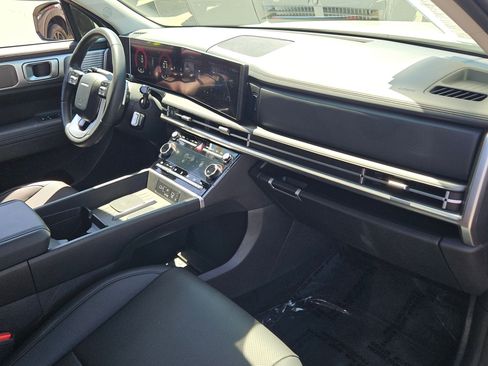 New 2025 Hyundai Santa Fe XRT image 25