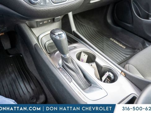 Used 2020 Chevrolet Malibu LT image 12