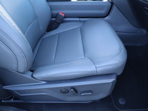 New 2026 Ford Expedition Max Active image 17