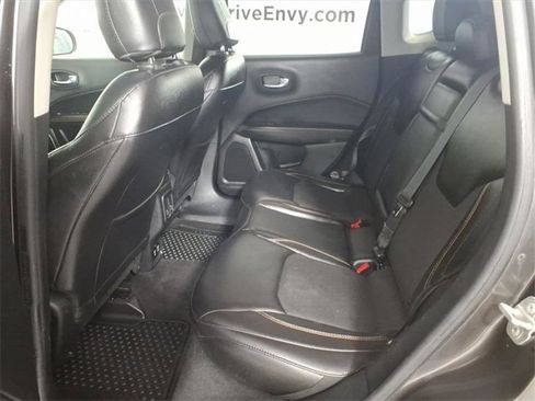 Used 2018 Jeep Compass Latitude w/ Popular Equipment Group image 15