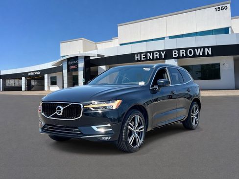 Used 2020 Volvo XC60 T5 Momentum w/ Protection Package Premier FWD image 1