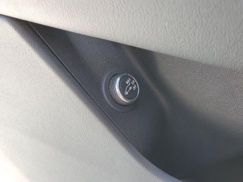 Certified 2023 Cadillac XT5 Luxury FWD image 18
