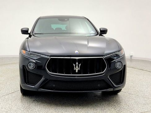 Used 2019 Maserati Levante GTS image 2