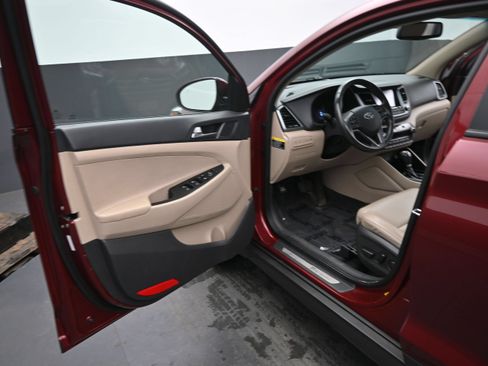 Used 2016 Hyundai Tucson Limited FWD image 13