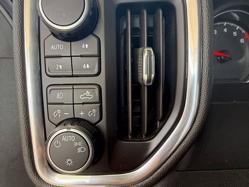 Used 2019 Chevrolet Silverado 1500 RST w/ All-Star Edition AWD/4WD image 34