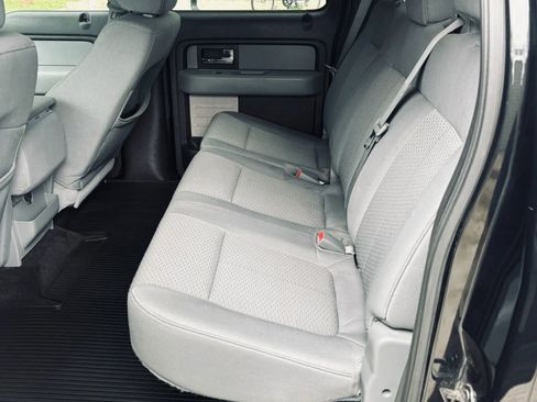 Used 2014 Ford F150 XLT w/ Equipment Group 302A Luxury AWD/4WD image 19