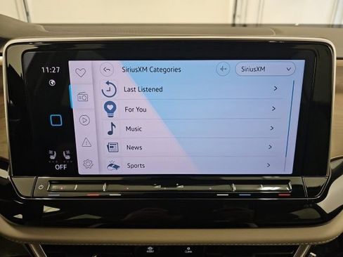 Used 2026 Volkswagen Atlas SE AWD/4WD image 24