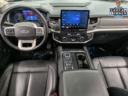 Used 2022 Ford Expedition Max XLT AWD/4WD image 25