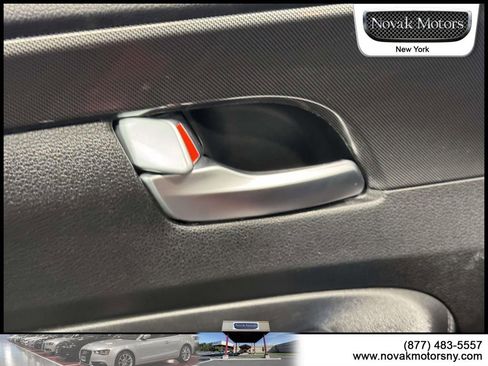 Used 2022 Hyundai Santa Fe XRT image 15