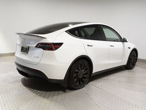 Used 2021 Tesla Model Y Performance AWD/4WD image 10
