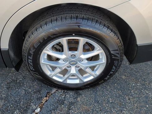 Used 2022 Chevrolet Equinox LT image 8