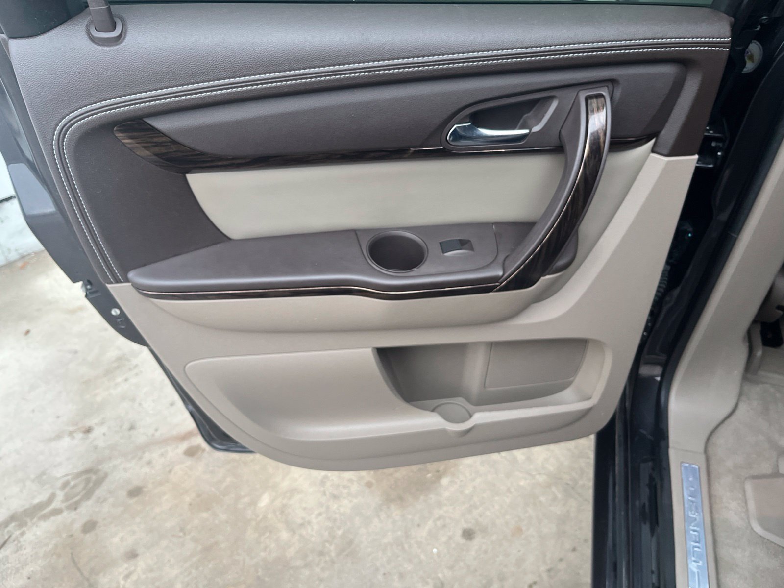Used 2015 GMC Acadia Denali FWD image 13