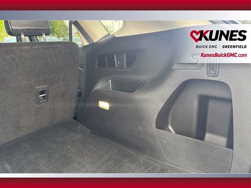 Used 2024 Ford Edge SEL image 47