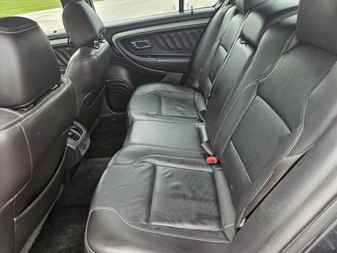 Used 2015 Ford Taurus SEL w/ Equipment Group 201A FWD image 25