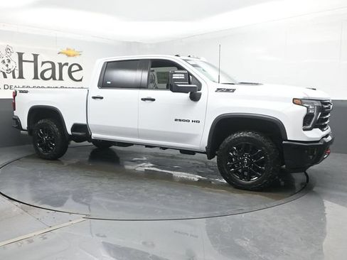 New 2026 Chevrolet Silverado 2500 LTZ AWD/4WD image 6
