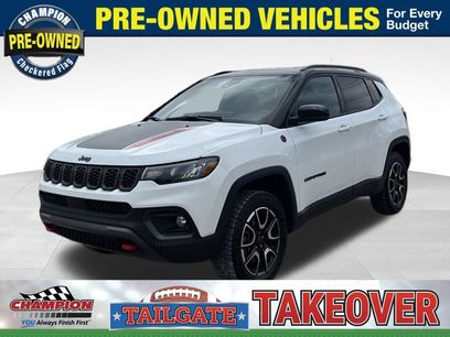 Used 2025 Jeep Compass Trailhawk
