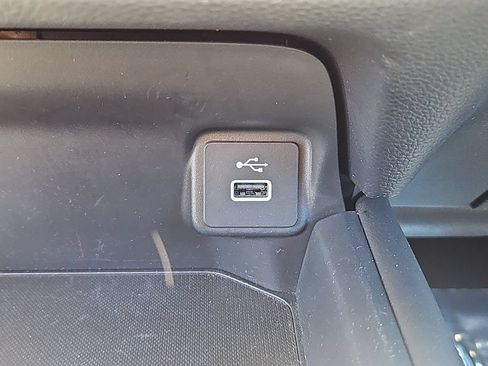 Certified 2024 Honda HR-V Sport image 15