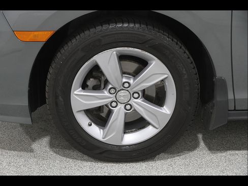 Used 2018 Honda Odyssey EX-L image 22