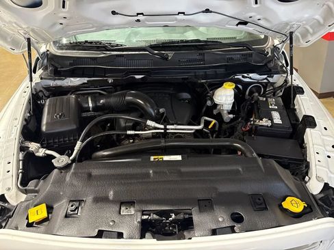 Used 2019 RAM 1500 Big Horn AWD/4WD image 65