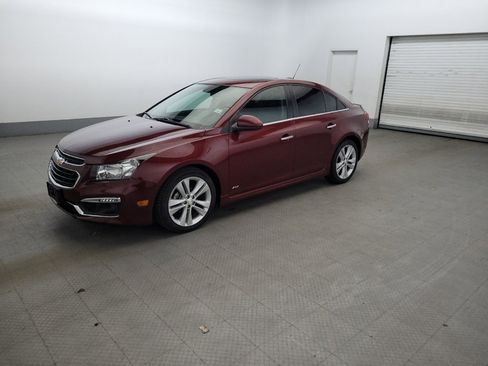 Used 2015 Chevrolet Cruze LTZ w/ Sun, Sound and Sport Package FWD image 2