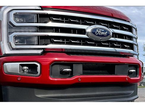 Used 2024 Ford F250 Platinum AWD/4WD image 32
