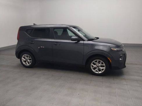 Used 2021 Kia Soul S image 11
