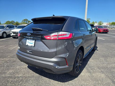 Used 2024 Ford Edge ST-Line AWD/4WD image 4