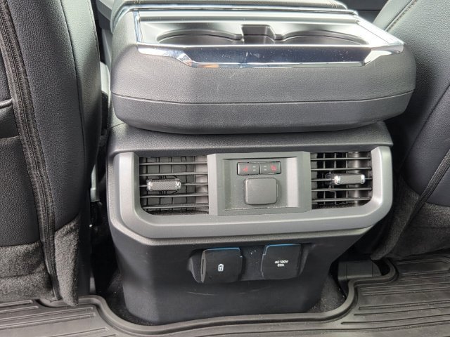 Used 2025 Ford F150 Lariat w/ Equipment Group 502A High AWD/4WD image 14