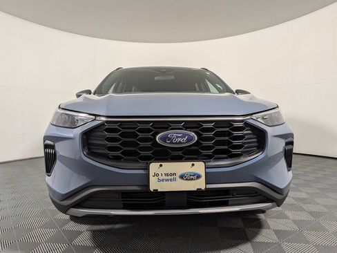 Certified 2025 Ford Escape ST-Line FWD image 3