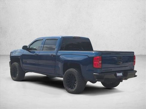 Used 2017 Chevrolet Silverado 1500 LT w/ Texas Edition RWD image 7