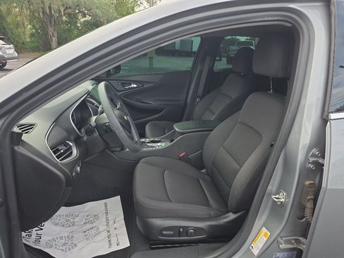 Used 2023 Chevrolet Malibu LT FWD image 10