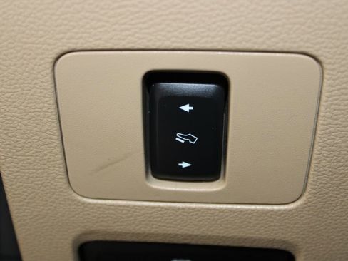 Used 2021 Ford F250 Lariat image 48